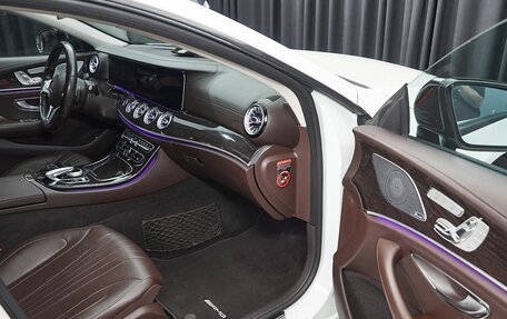 Mercedes-Benz CLS, 2018 год, 4 999 000 рублей, 18 фотография