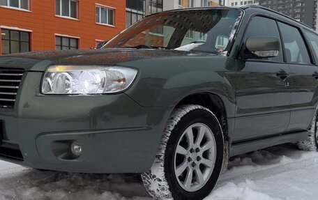Subaru Forester, 2006 год, 725 000 рублей, 1 фотография