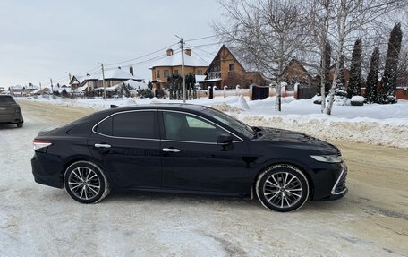 Toyota Camry, 2018 год, 2 590 000 рублей, 7 фотография