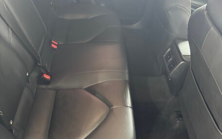 Toyota Camry, 2018 год, 2 590 000 рублей, 15 фотография