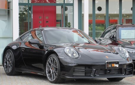 Porsche 911, 2024 год, 18 500 000 рублей, 3 фотография