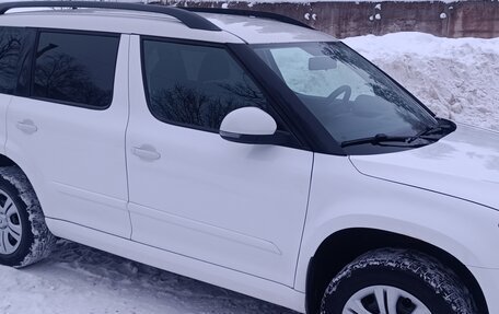 Skoda Yeti I рестайлинг, 2014 год, 1 090 000 рублей, 7 фотография