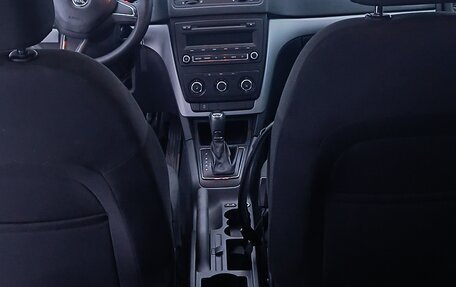 Skoda Yeti I рестайлинг, 2014 год, 1 090 000 рублей, 16 фотография