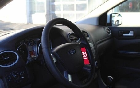 Ford Focus II рестайлинг, 2009 год, 490 000 рублей, 23 фотография