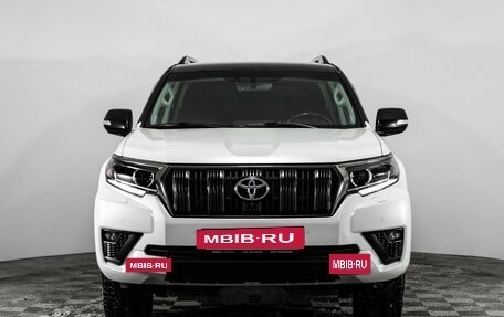 Toyota Land Cruiser Prado 150 рестайлинг 2, 2021 год, 5 999 000 рублей, 4 фотография