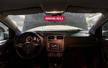 Volkswagen Polo VI (EU Market), 2016 год, 535 000 рублей, 5 фотография