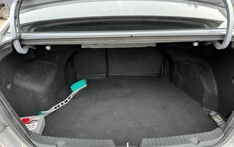 Hyundai Sonata VI, 2011 год, 960 000 рублей, 25 фотография