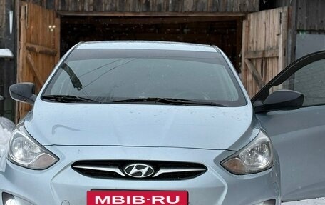Hyundai Solaris II рестайлинг, 2012 год, 750 000 рублей, 6 фотография