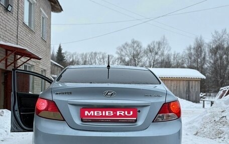 Hyundai Solaris II рестайлинг, 2012 год, 750 000 рублей, 8 фотография