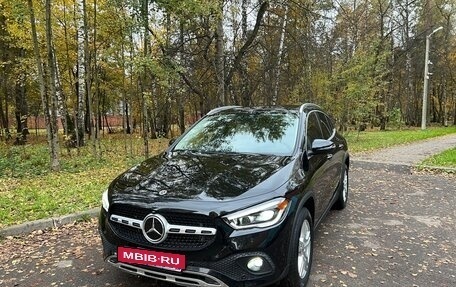 Mercedes-Benz GLA, 2020 год, 4 100 000 рублей, 2 фотография