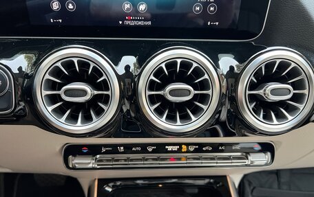 Mercedes-Benz GLA, 2020 год, 4 100 000 рублей, 23 фотография