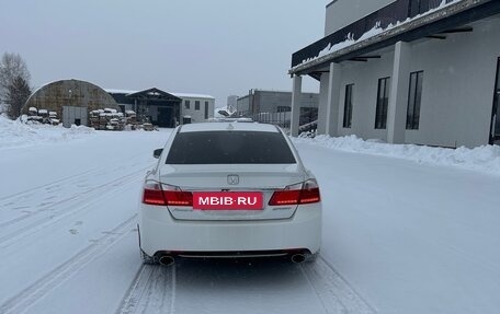 Honda Accord IX рестайлинг, 2013 год, 2 000 000 рублей, 12 фотография