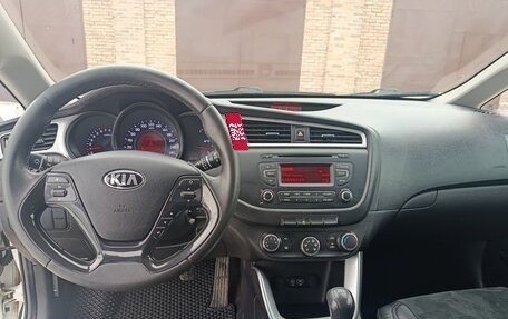 KIA cee'd III, 2015 год, 1 050 000 рублей, 19 фотография