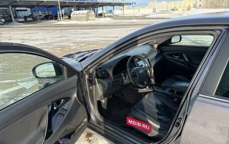 Toyota Camry, 2010 год, 1 320 000 рублей, 6 фотография