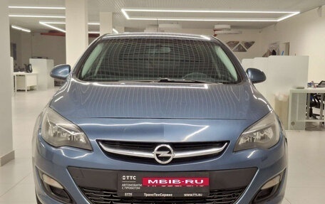 Opel Astra J, 2013 год, 708 000 рублей, 2 фотография