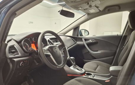 Opel Astra J, 2013 год, 708 000 рублей, 16 фотография