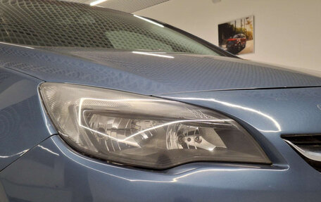 Opel Astra J, 2013 год, 708 000 рублей, 17 фотография