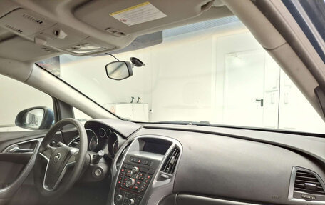 Opel Astra J, 2013 год, 708 000 рублей, 11 фотография