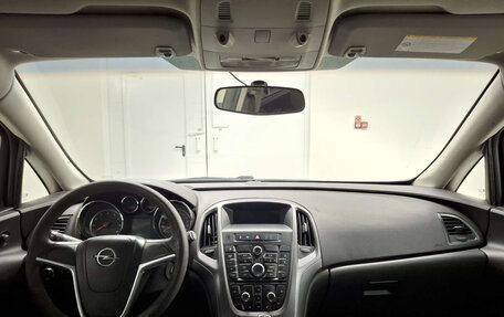 Opel Astra J, 2013 год, 708 000 рублей, 14 фотография