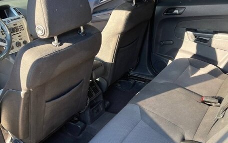 Opel Zafira B, 2009 год, 790 000 рублей, 13 фотография