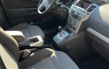 Opel Zafira B, 2009 год, 790 000 рублей, 11 фотография