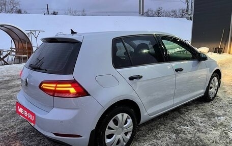 Volkswagen Golf VII, 2018 год, 1 650 000 рублей, 5 фотография