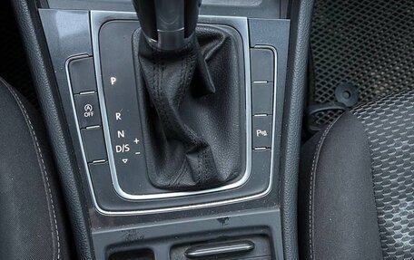 Volkswagen Golf VII, 2018 год, 1 650 000 рублей, 18 фотография