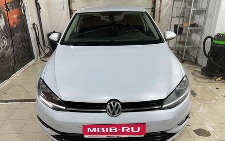 Volkswagen Golf VII, 2018 год, 1 650 000 рублей, 9 фотография