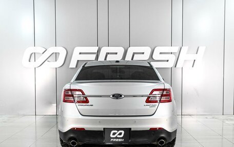 Ford Taurus VI рестайлинг, 2017 год, 1 499 000 рублей, 4 фотография