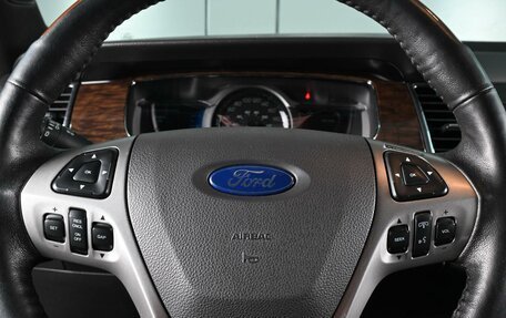 Ford Taurus VI рестайлинг, 2017 год, 1 499 000 рублей, 13 фотография