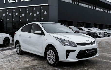 KIA Rio IV, 2018 год, 1 345 000 рублей, 2 фотография