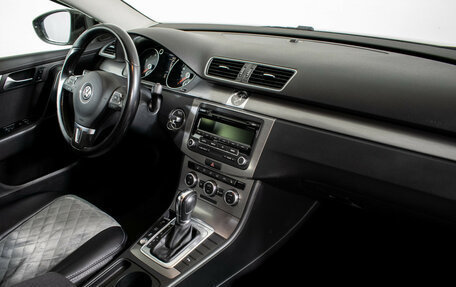 Volkswagen Passat B7, 2013 год, 1 170 000 рублей, 10 фотография