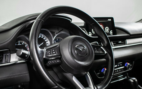 Mazda 6, 2021 год, 2 950 000 рублей, 13 фотография