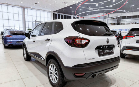 Renault Kaptur I рестайлинг, 2018 год, 1 430 000 рублей, 11 фотография