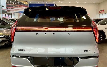 Geely Atlas, 2025 год, 3 250 000 рублей, 5 фотография