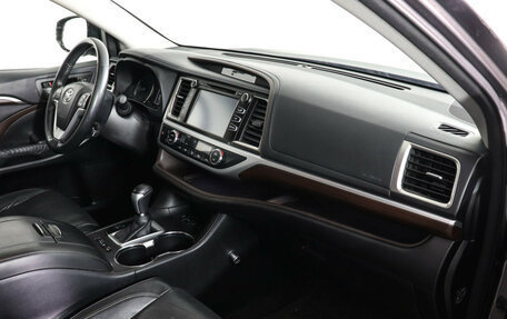 Toyota Highlander III, 2014 год, 2 899 000 рублей, 10 фотография