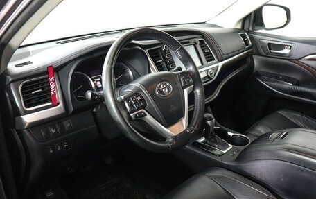 Toyota Highlander III, 2014 год, 2 899 000 рублей, 9 фотография