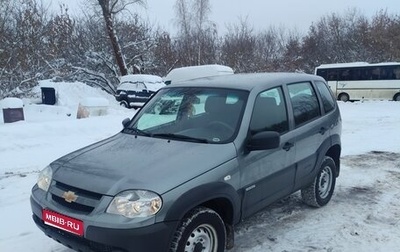 Chevrolet Niva I рестайлинг, 2018 год, 770 000 рублей, 1 фотография