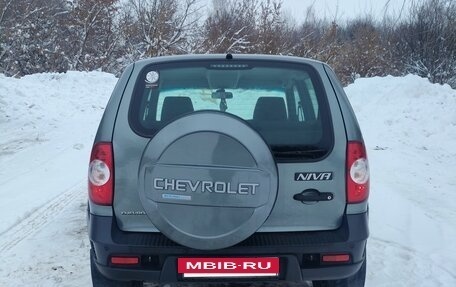 Chevrolet Niva I рестайлинг, 2018 год, 770 000 рублей, 3 фотография