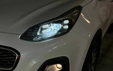 KIA Sportage IV рестайлинг, 2021 год, 2 490 000 рублей, 21 фотография