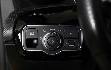 Mercedes-Benz CLA, 2020 год, 3 200 000 рублей, 19 фотография