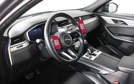 Jaguar F-Pace, 2021 год, 5 999 000 рублей, 9 фотография