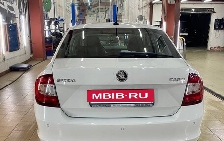 Skoda Rapid I, 2018 год, 1 440 000 рублей, 2 фотография