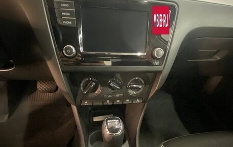 Skoda Rapid I, 2018 год, 1 440 000 рублей, 12 фотография