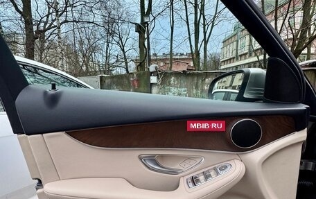 Mercedes-Benz GLC, 2019 год, 4 050 000 рублей, 18 фотография