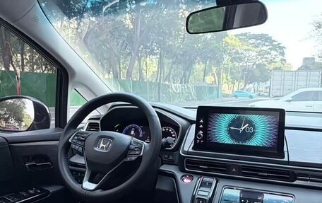 Honda Odyssey IV, 2022 год, 4 750 000 рублей, 5 фотография