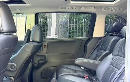 Honda Odyssey IV, 2022 год, 4 750 000 рублей, 10 фотография