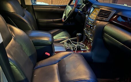 Lexus LX III, 2011 год, 3 400 000 рублей, 8 фотография