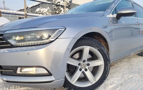 Volkswagen Passat B8 рестайлинг, 2017 год, 1 800 000 рублей, 10 фотография