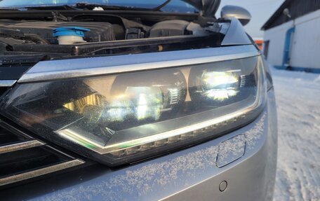 Volkswagen Passat B8 рестайлинг, 2017 год, 1 800 000 рублей, 11 фотография